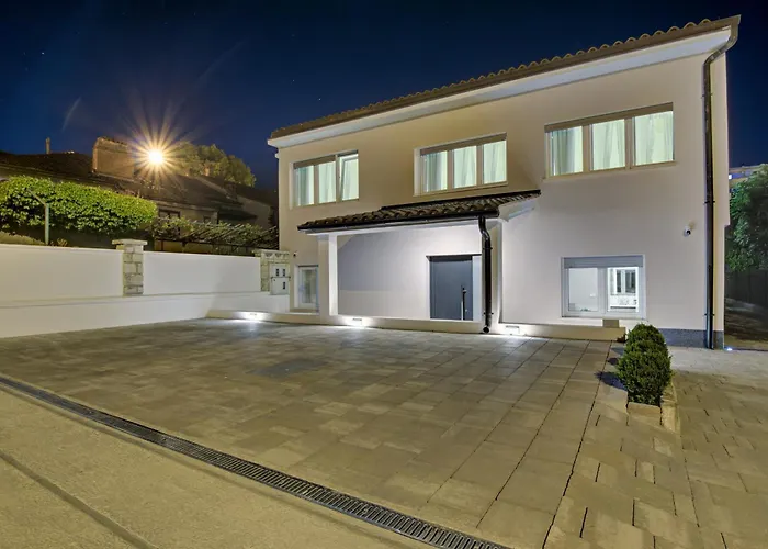 Daire Delux Angie With Free Parking *