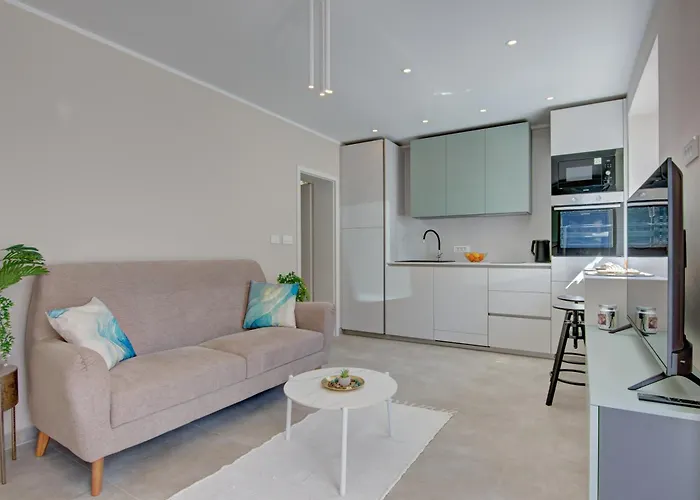 Delux Angie With Free Parking Daire *